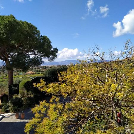 Villa Paladino Solunto Санта-Флавия Экстерьер фото