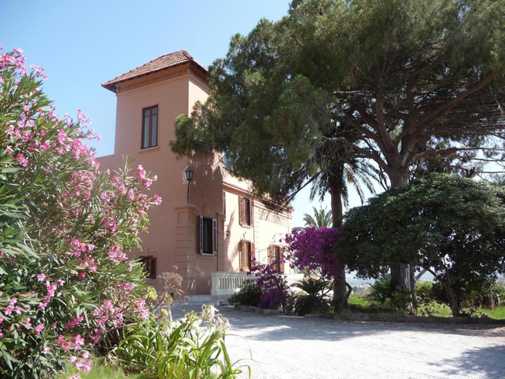 Villa Paladino Solunto Санта-Флавия Экстерьер фото