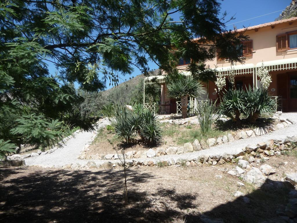 Villa Paladino Solunto Санта-Флавия Экстерьер фото